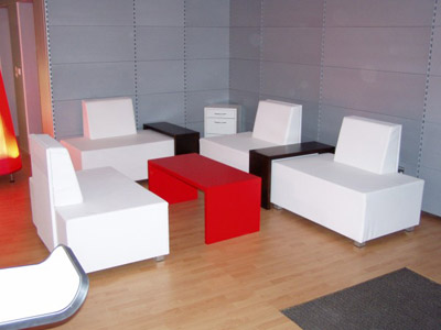 Sessel Barcelona, Banktrennung Barcelona, Tisch Barcelona